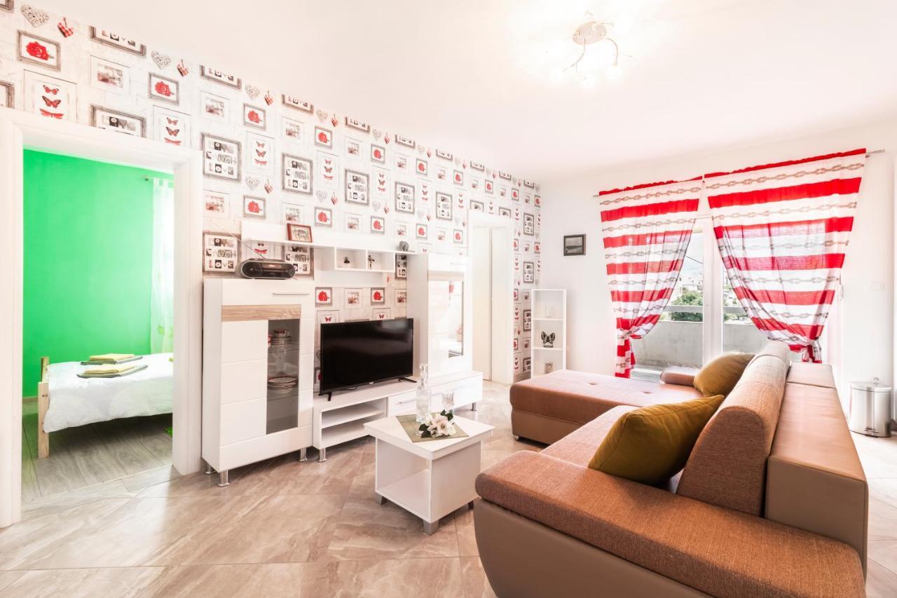 Apartman Gabrijela สปลิท ภายนอก รูปภาพ